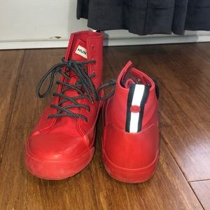 Hunter lace up sneakers